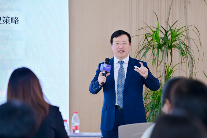 清华大学全球产业钻研院副院长对出海人才白皮书进行深度解读